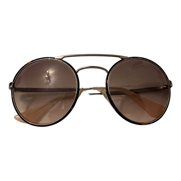 Prada sunglasses - Picture 1 of 5